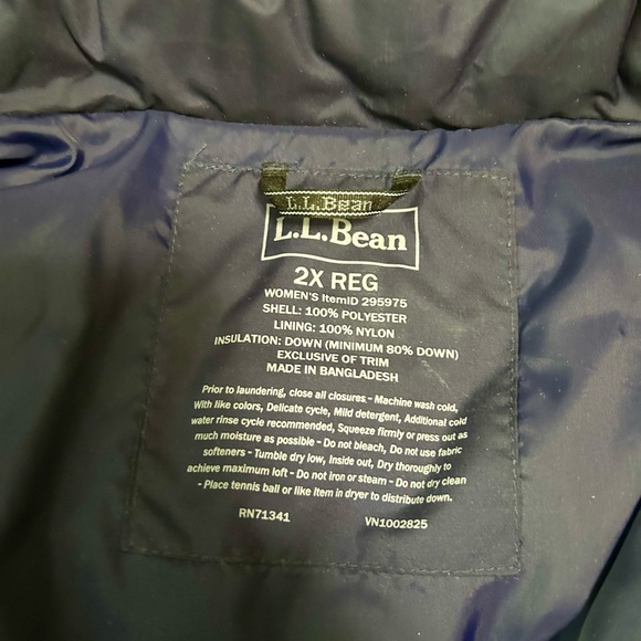 L.L. Bean Women's Plus Size Mountain Classic Down Vest 2X EUC - Picture 5 of 5